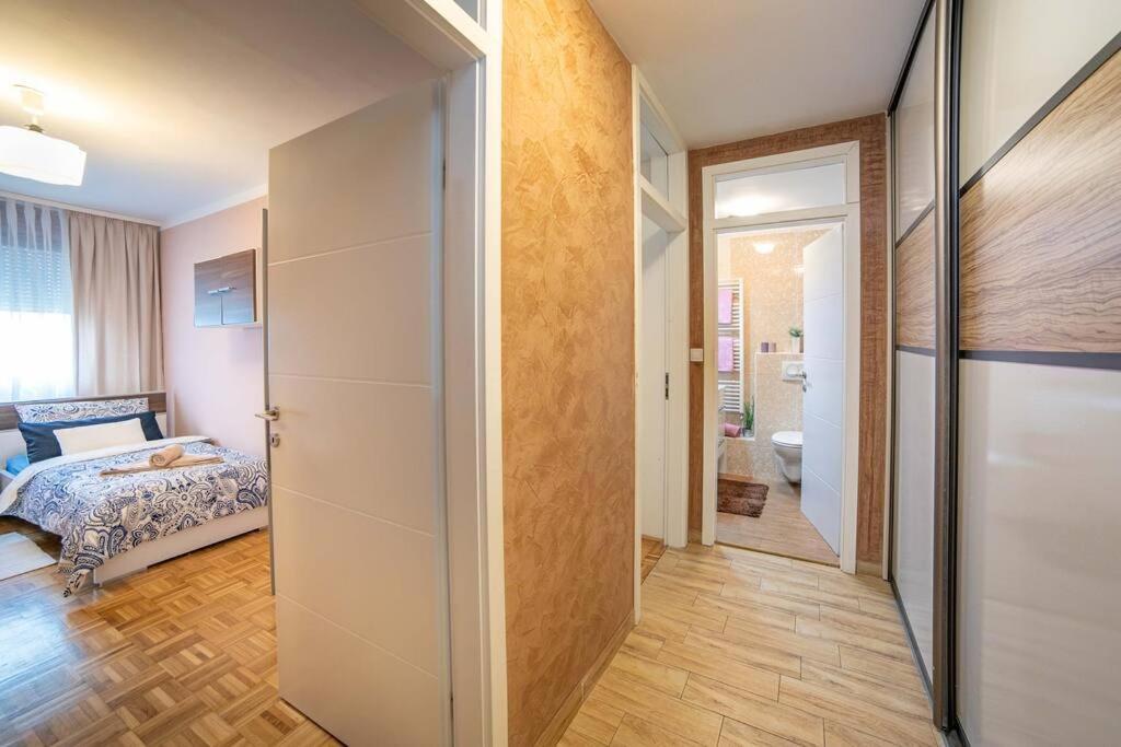 Sunny day -Arena Zagreb , 2 bathrooms, 102m², Buitenkant foto