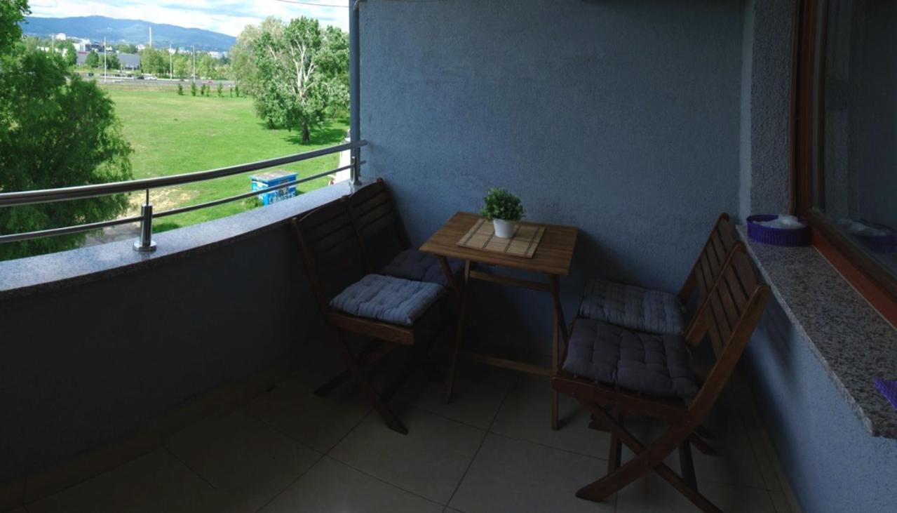 Sunny day -Arena Zagreb , 2 bathrooms, 102m², Buitenkant foto